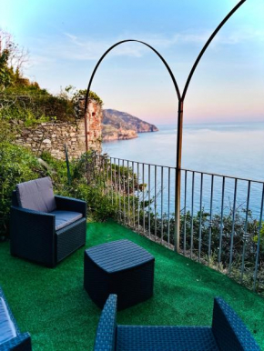 IL GRECALE - ConfirentHouse Corniglia